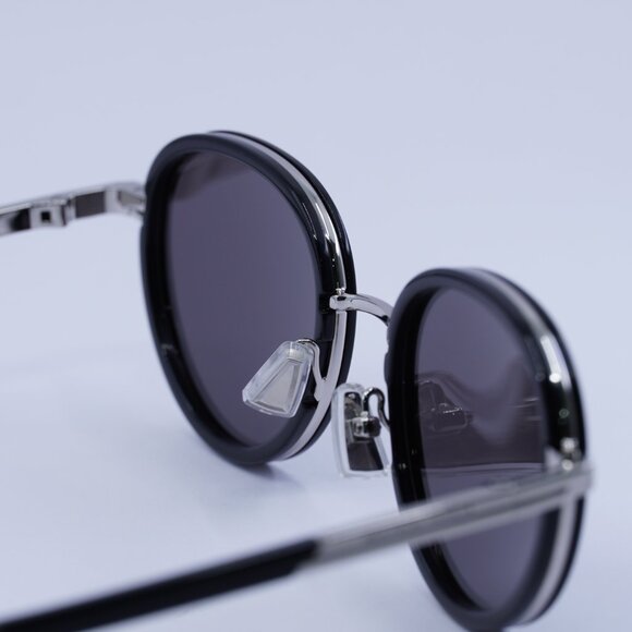 🕶️ New Bottega Veneta BV1372S 001 Sunglasses - Black/Silver Frame, Grey Lenses - Picture 8 of 10